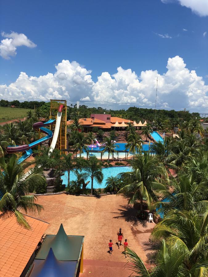 Grandes Lagos Resorts E Parque Aquatico Santa Clara d'Oeste Dış mekan fotoğraf